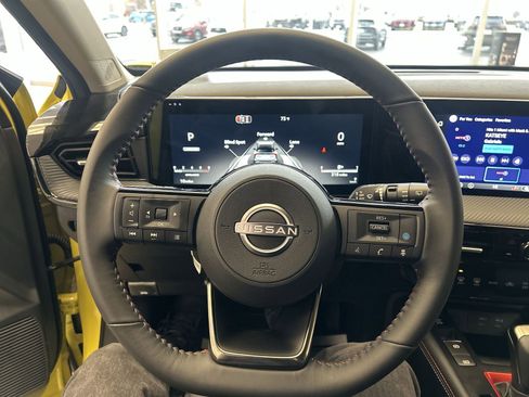 New 2026 Nissan Kicks SR w/ Cold Weather Package image 17