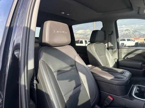 Used 2020 GMC Sierra 3500 Denali image 23