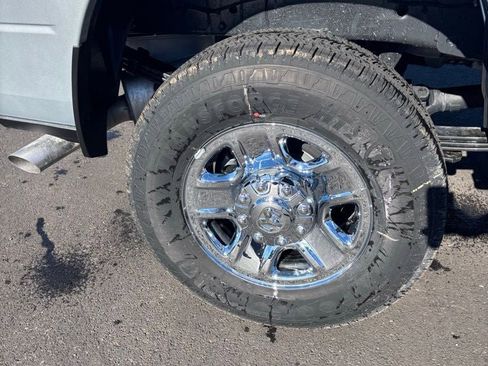 New 2026 RAM 3500 Tradesman image 19