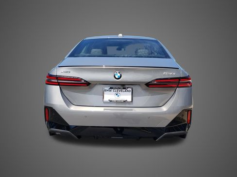New 2027 BMW 530i xDrive w/ M Sport Package AWD/4WD image 6