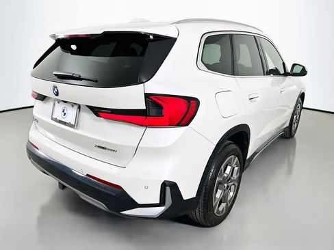 Certified 2023 BMW X1 xDrive28i w/ Convenience Package image 5
