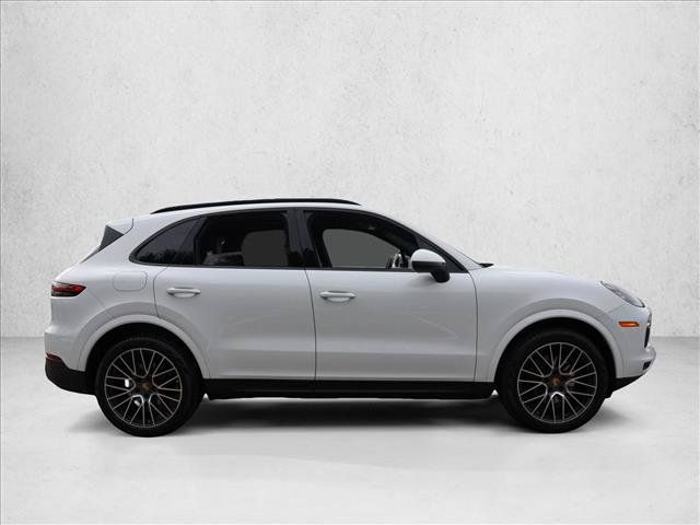 Used 2019 Porsche Cayenne AWD/4WD image 4
