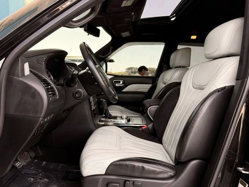 Used 2019 INFINITI QX80 Limited w/ All-Season Package AWD/4WD image 21
