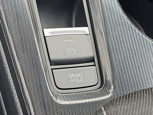 Used 2024 Honda Civic Sport image 25