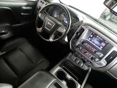 Used 2015 GMC Sierra 1500 SLT w/ All-Terrain Package AWD/4WD image 9