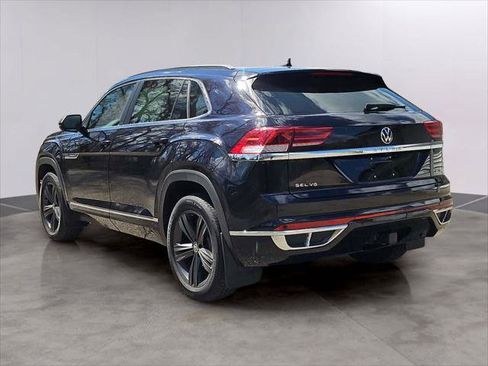 Used 2022 Volkswagen Atlas Cross Sport SEL R-Line AWD/4WD image 4