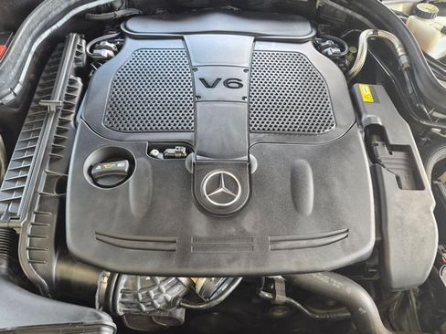 Used 2014 Mercedes-Benz C 300 4MATIC Sedan image 20