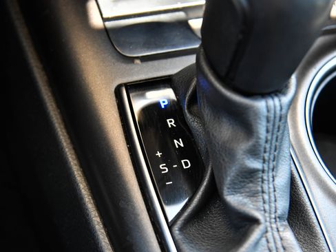 Used 2024 Toyota Camry SE FWD image 24