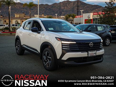 New 2026 Nissan Kicks SV image 1