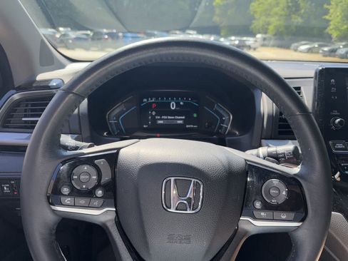 Used 2023 Honda Odyssey Elite image 21