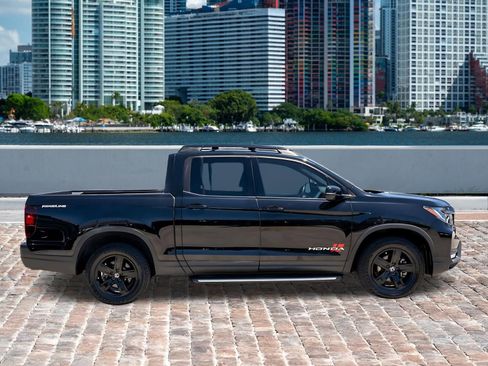 Certified 2023 Honda Ridgeline Black Edition image 4