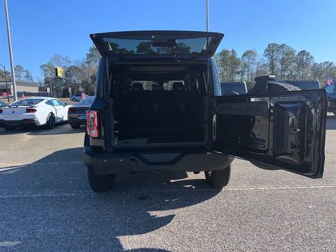 New 2025 Ford Bronco Outer Banks image 11