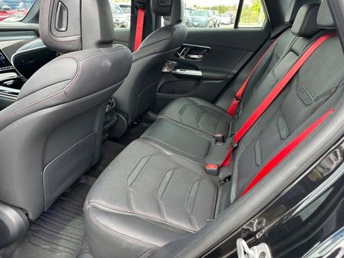 Used 2025 Mercedes-Benz GLC 43 AMG 4MATIC image 12
