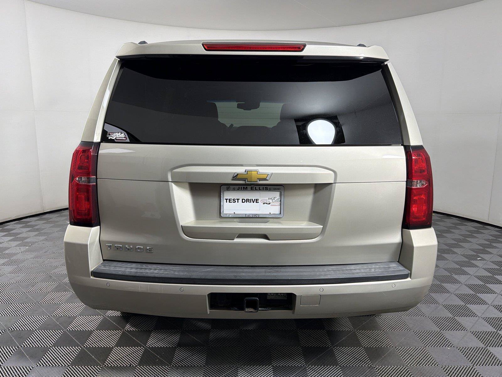 Used 2015 Chevrolet Tahoe LT RWD image 6