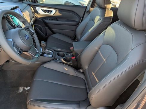 New 2025 Subaru Forester Limited w/ Popular Package #2 image 9