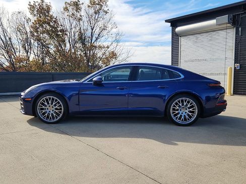 New 2026 Porsche Panamera 4 image 2