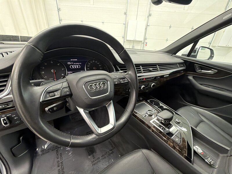 Used 2017 Audi Q7 3.0T Premium Plus AWD/4WD image 11