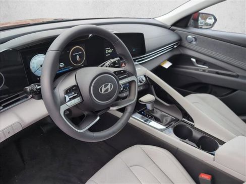 New 2026 Hyundai Elantra Limited image 3