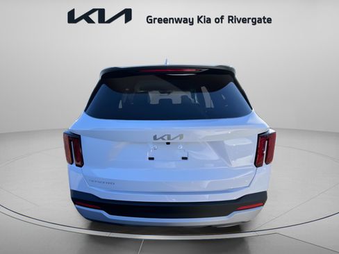 New 2026 Kia Sorento LX FWD image 6