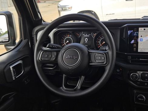 New 2026 Jeep Gladiator Mojave AWD/4WD image 17