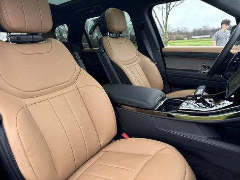 New 2026 Land Rover Range Rover Sport Dynamic SE AWD/4WD image 15