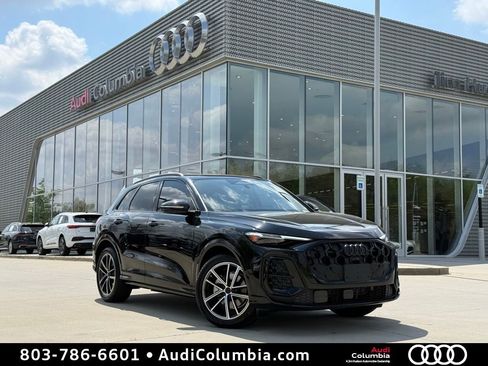 New 2026 Audi Q5 Prestige image 2