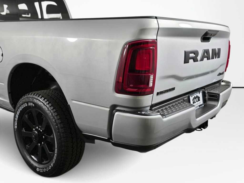 New 2026 RAM 2500 Big Horn AWD/4WD image 15