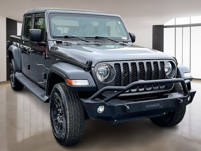 Used 2020 Jeep Gladiator Sport