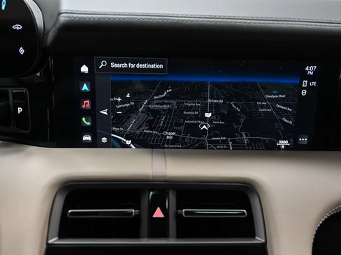 Used 2021 Porsche Taycan Turbo S image 40