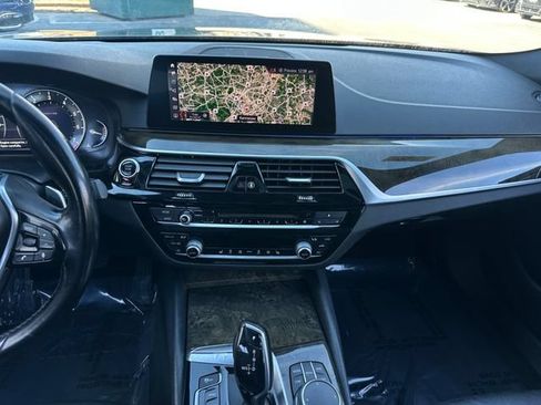 Used 2019 BMW 540i w/ Convenience Package RWD image 16