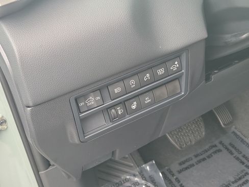 New 2026 Toyota Tundra Limited AWD/4WD image 19