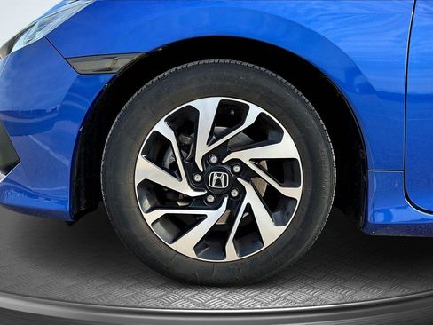 Used 2018 Honda Civic LX-P image 9