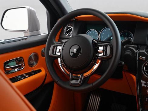 Certified 2023 Rolls-Royce Cullinan Black Badge w/ Driver's Package AWD/4WD image 31