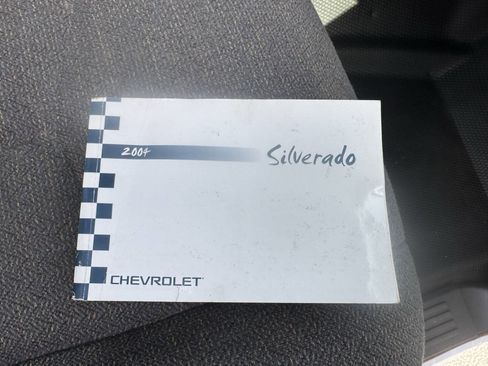 Used 2004 Chevrolet Silverado 1500 4x4 Regular Cab image 11