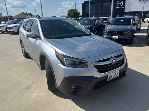 Used 2020 Subaru Outback Premium AWD/4WD image 3