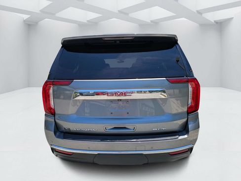Used 2022 GMC Yukon XL SLT w/ SLT Luxury Package AWD/4WD image 4