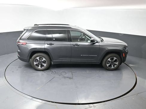 Used 2024 Jeep Grand Cherokee Limited 4xe AWD/4WD image 10