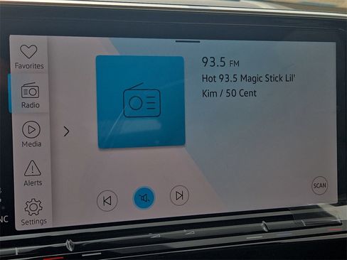 New 2025 Volkswagen Atlas SEL Premium R-Line image 21