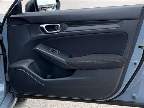 Used 2022 Honda Civic Sport image 28