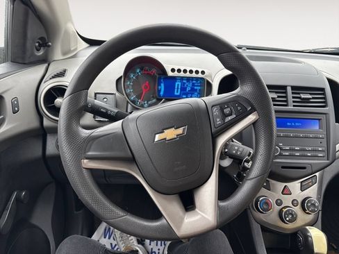 Used 2016 Chevrolet Sonic LS FWD image 36