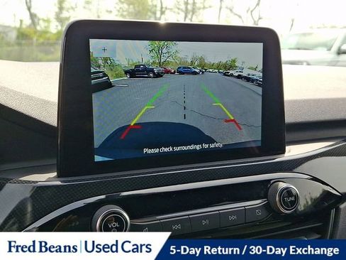Certified 2025 Ford Escape ST-Line Select AWD/4WD image 24