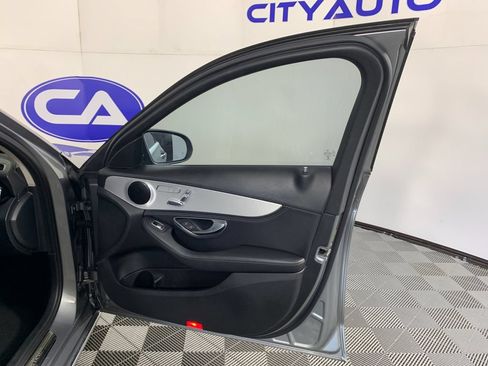 Used 2016 Mercedes-Benz C 300 Sedan image 39