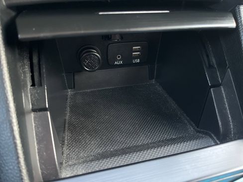 Used 2016 Subaru Outback 3.6R Limited image 19