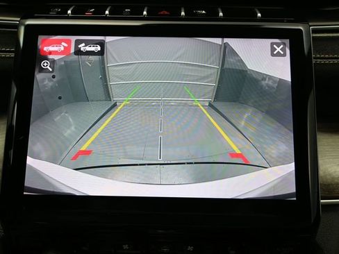 Used 2024 Jeep Grand Cherokee L Limited w/ Luxury Tech Group II image 43