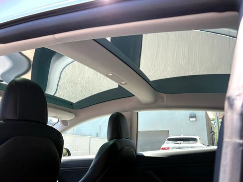 Used 2019 Tesla Model 3 Long Range image 30