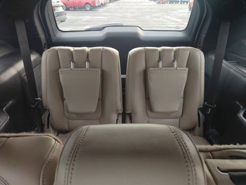 Used 2013 Ford Explorer Limited image 12