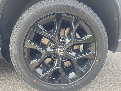 Used 2024 Honda HR-V Sport image 9