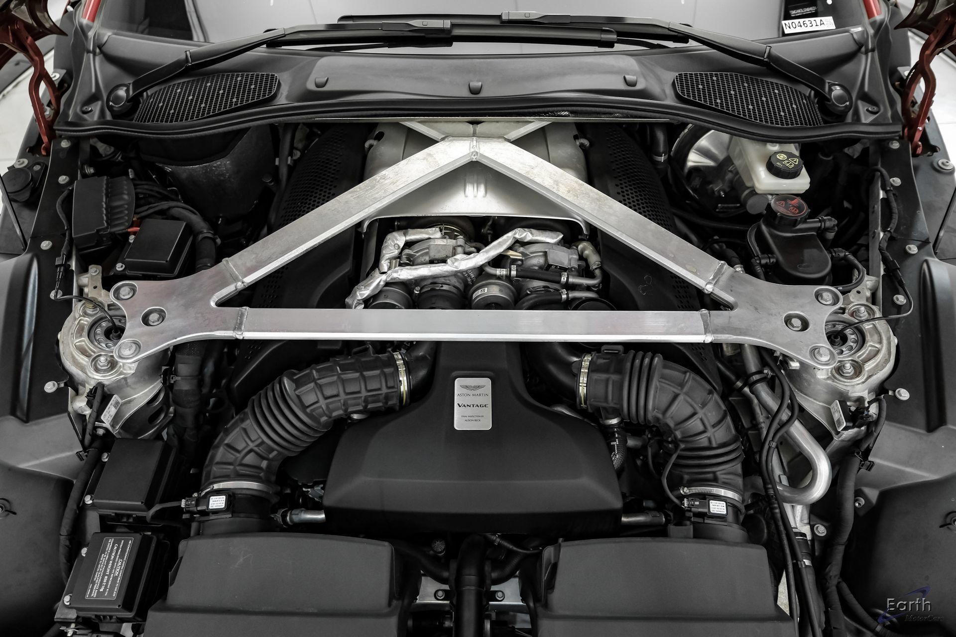 Used 2020 Aston Martin V8 Vantage Coupe RWD image 4