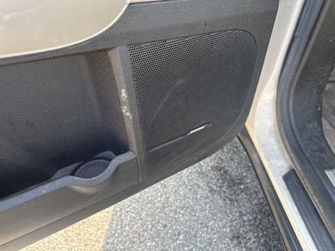 Used 2008 GMC Acadia SLT image 9