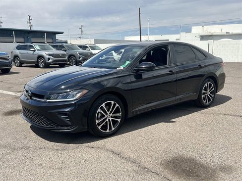 New 2025 Volkswagen Jetta Sport image 3